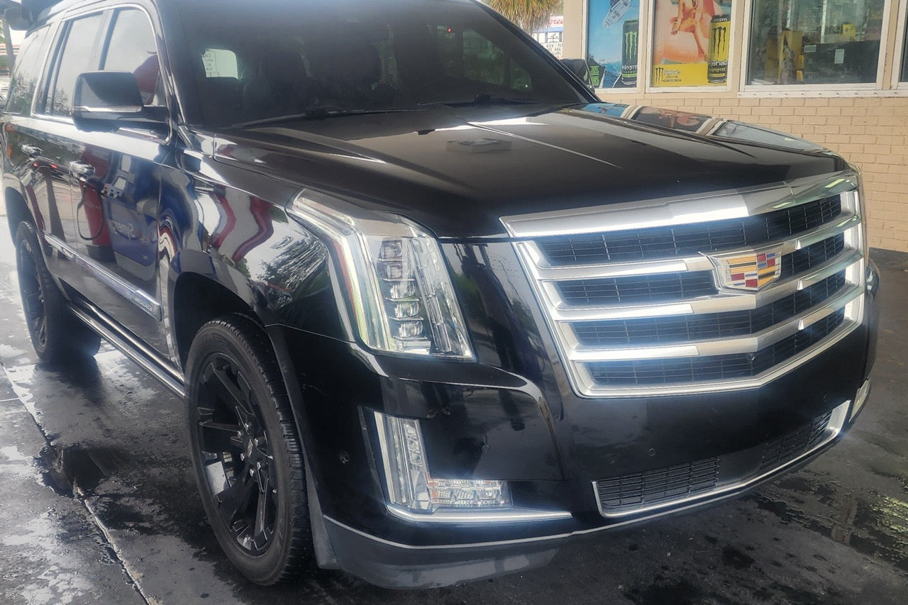2019 BLACK CADILLAC ESCALADE PLATINUM --- (MOST DESIRABLE)