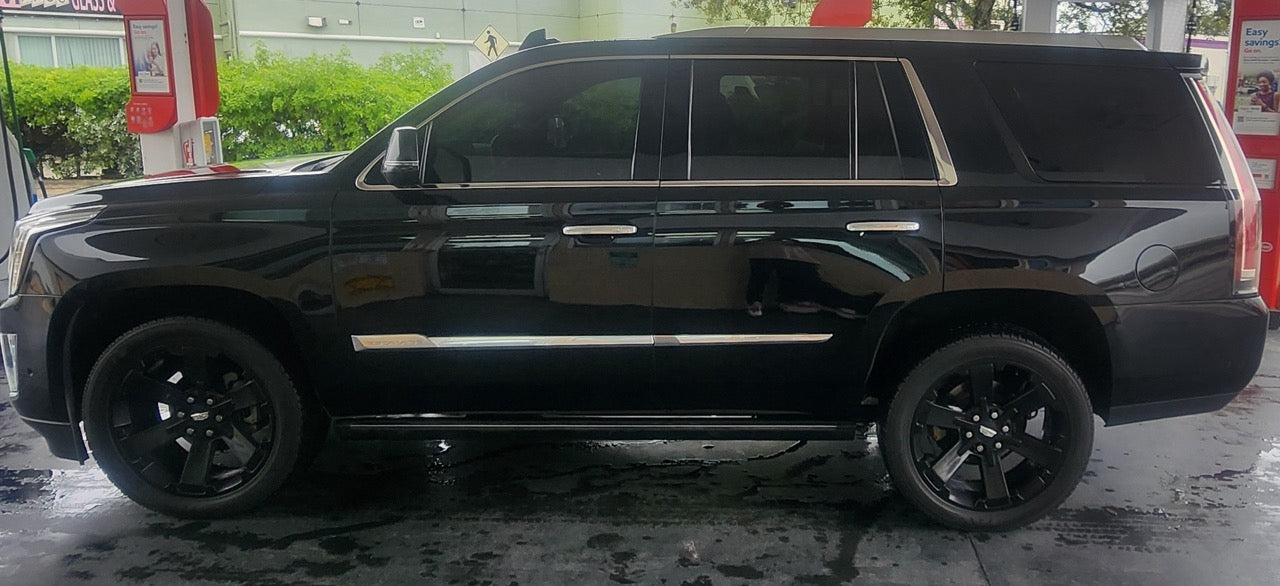2019 BLACK CADILLAC ESCALADE PLATINUM --- (MOST DESIRABLE)