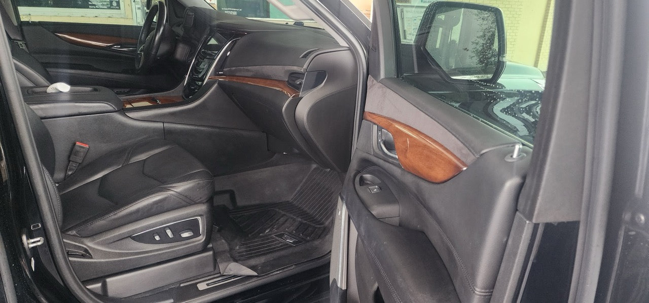 2019 BLACK CADILLAC ESCALADE PLATINUM --- (MOST DESIRABLE)