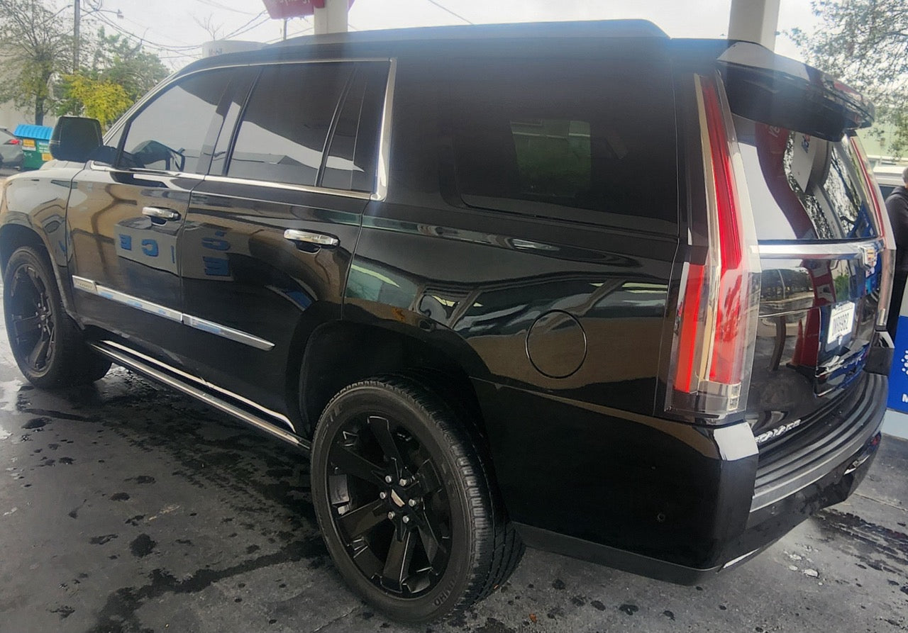 2019 BLACK CADILLAC ESCALADE PLATINUM --- (MOST DESIRABLE)