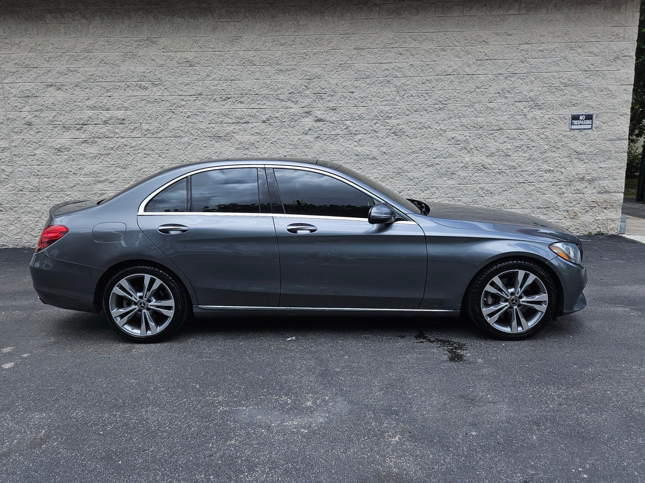 2019 MERCEDES BENZ C300