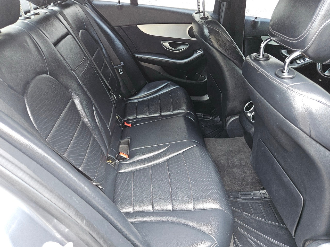 2019 MERCEDES BENZ C300