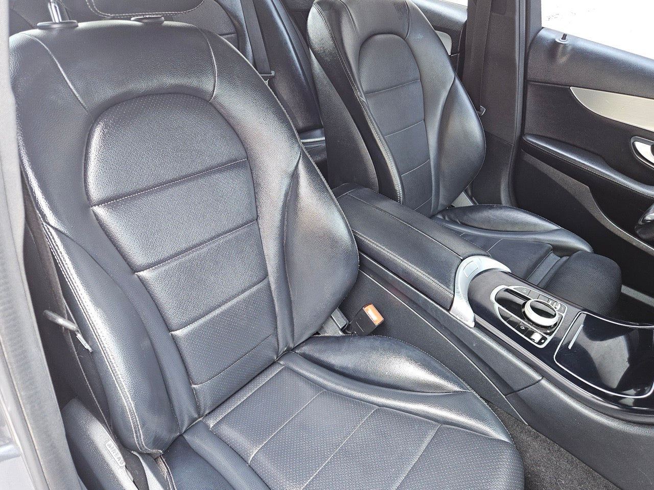 2019 MERCEDES BENZ C300