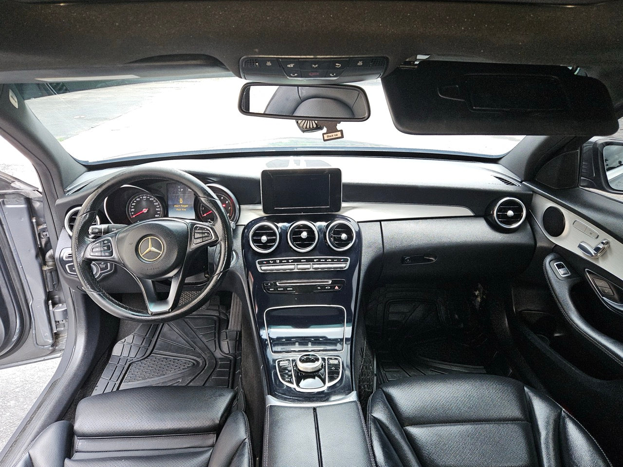 2019 MERCEDES BENZ C300